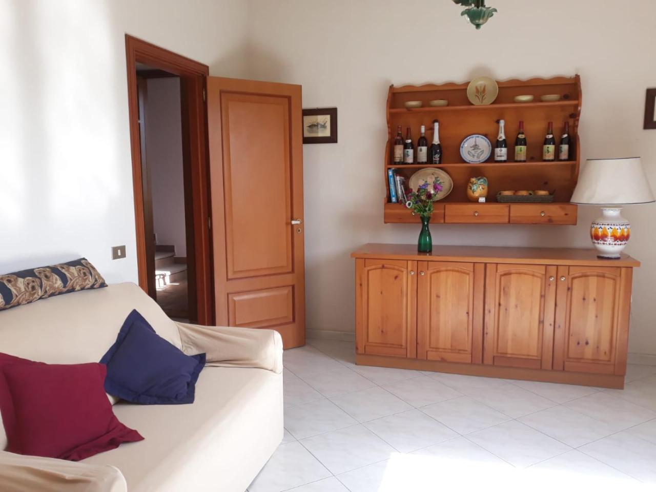 Villa Fraele Ачиреале Экстерьер фото